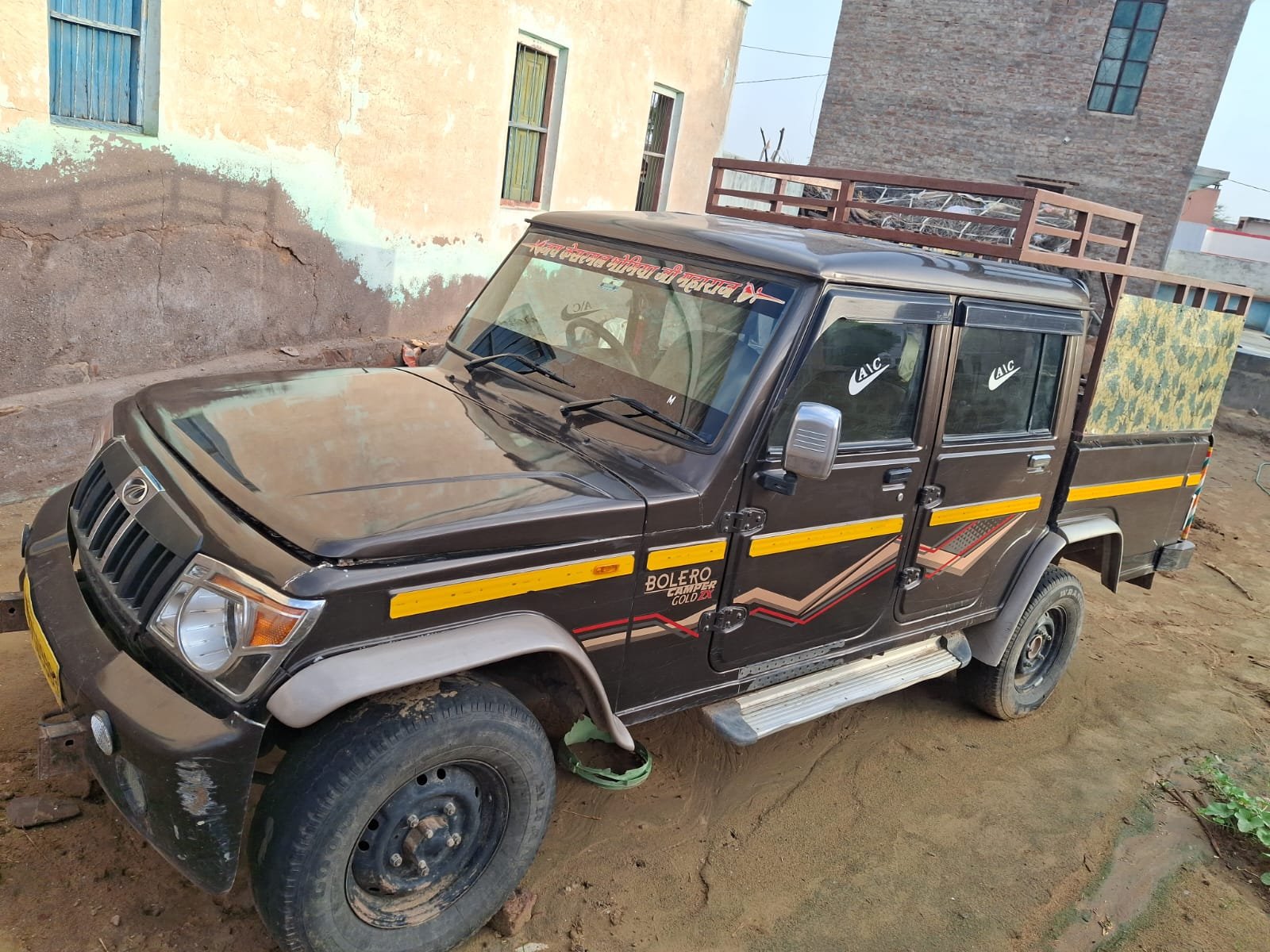 Front Right View